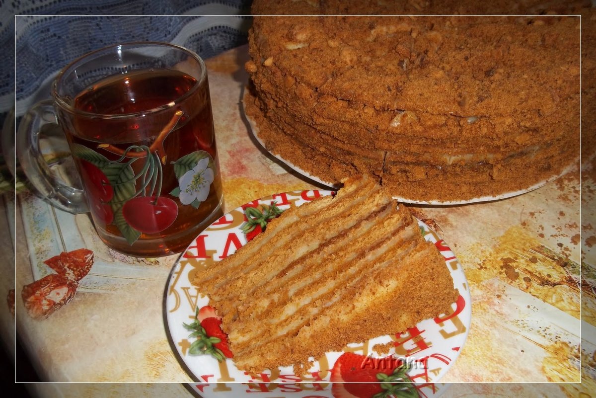 Медовый торт с заварным кремом