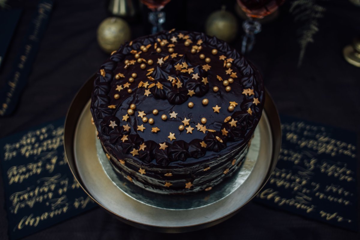 Пирожное Кристоф черный лес