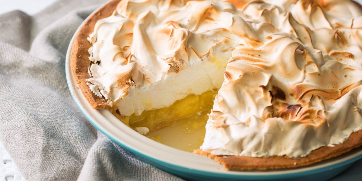 Lemon Meringue Cake