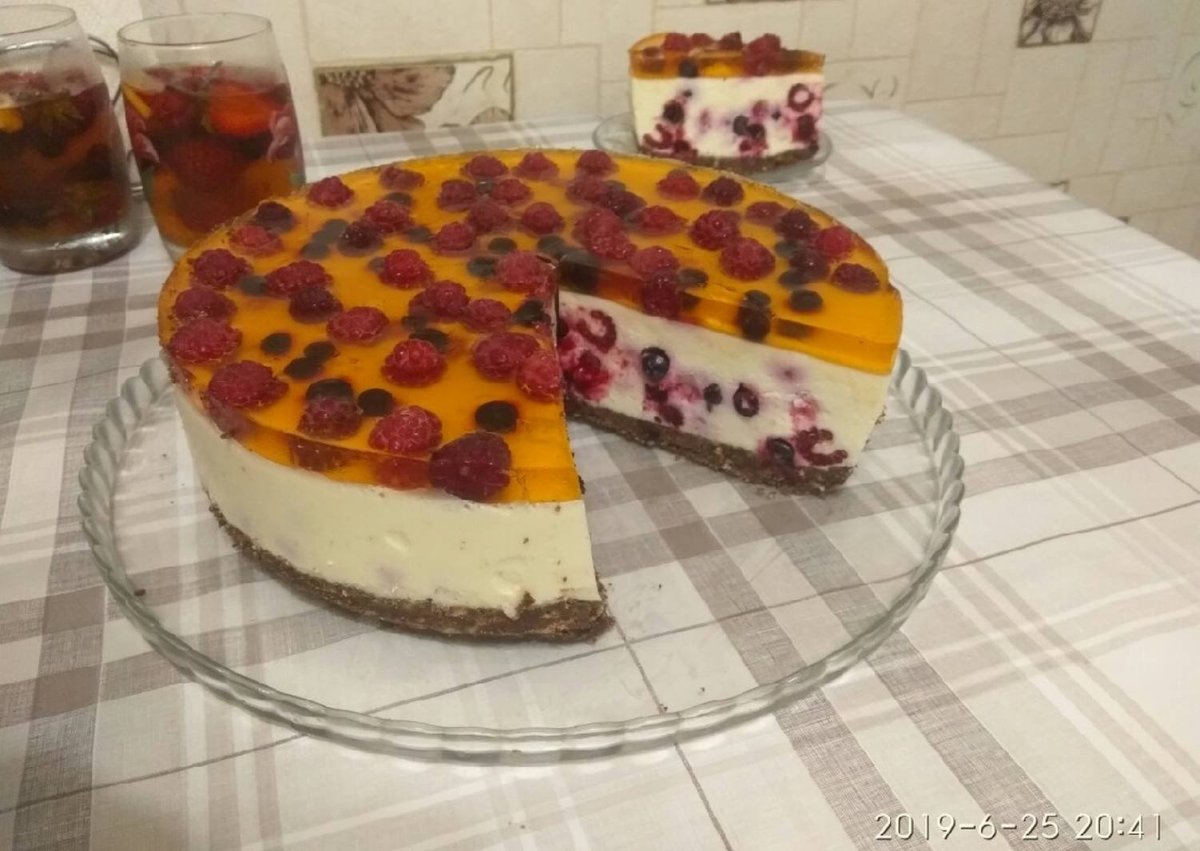 Торт без выпечки с желатином и творогом