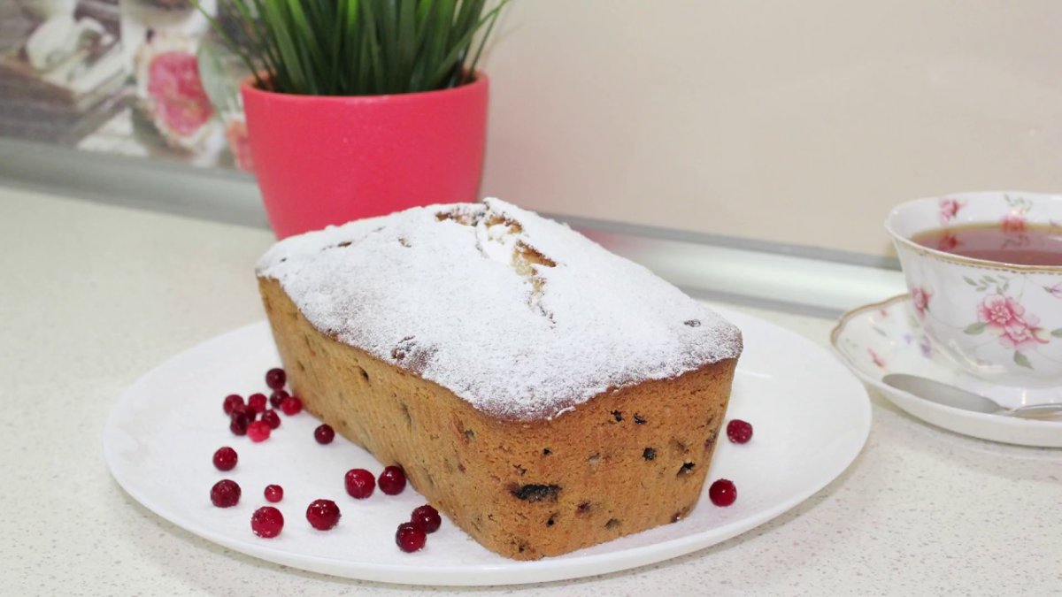 Лимонный кекс с изюмом