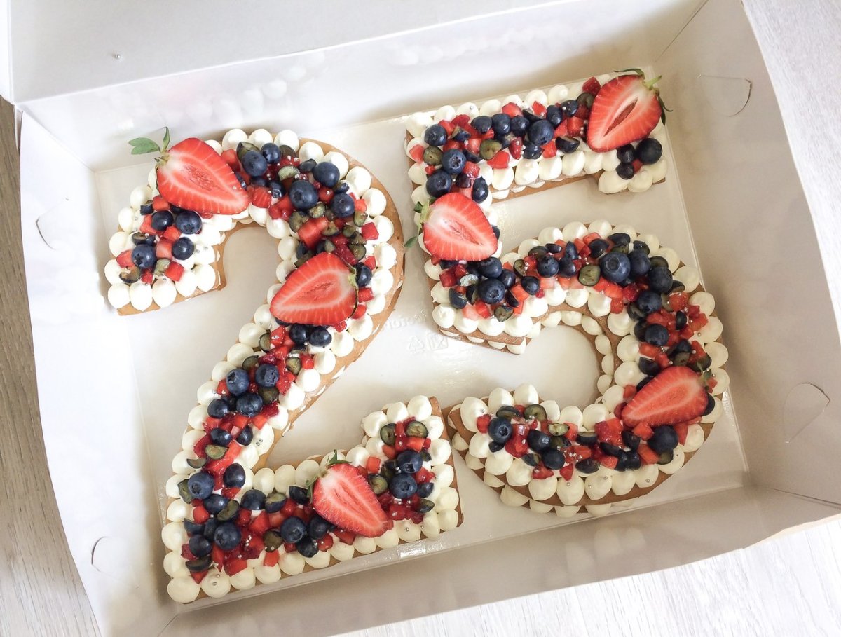 Торт цифра 25