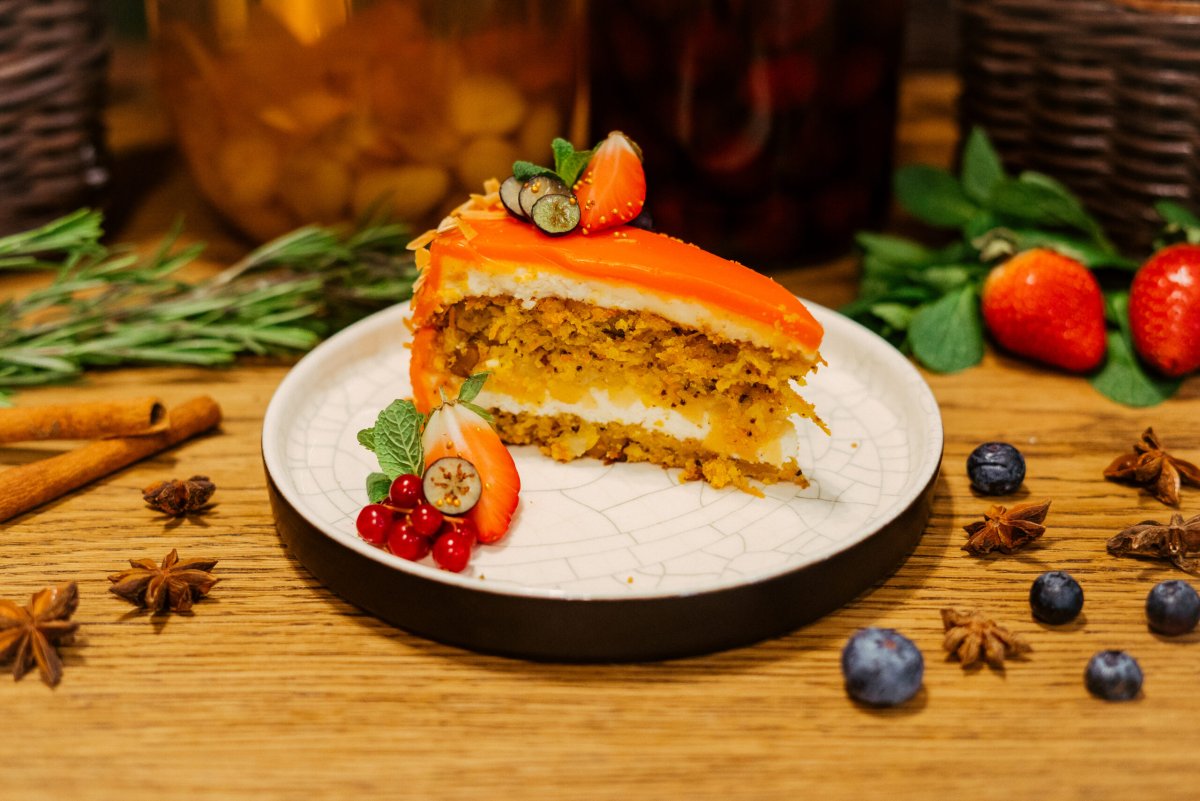 Морковный торт с кремом чиз
