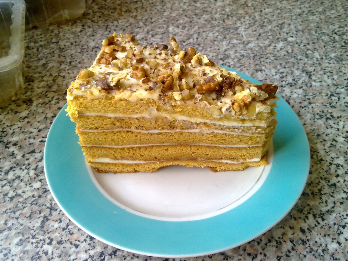 Мишель медовик