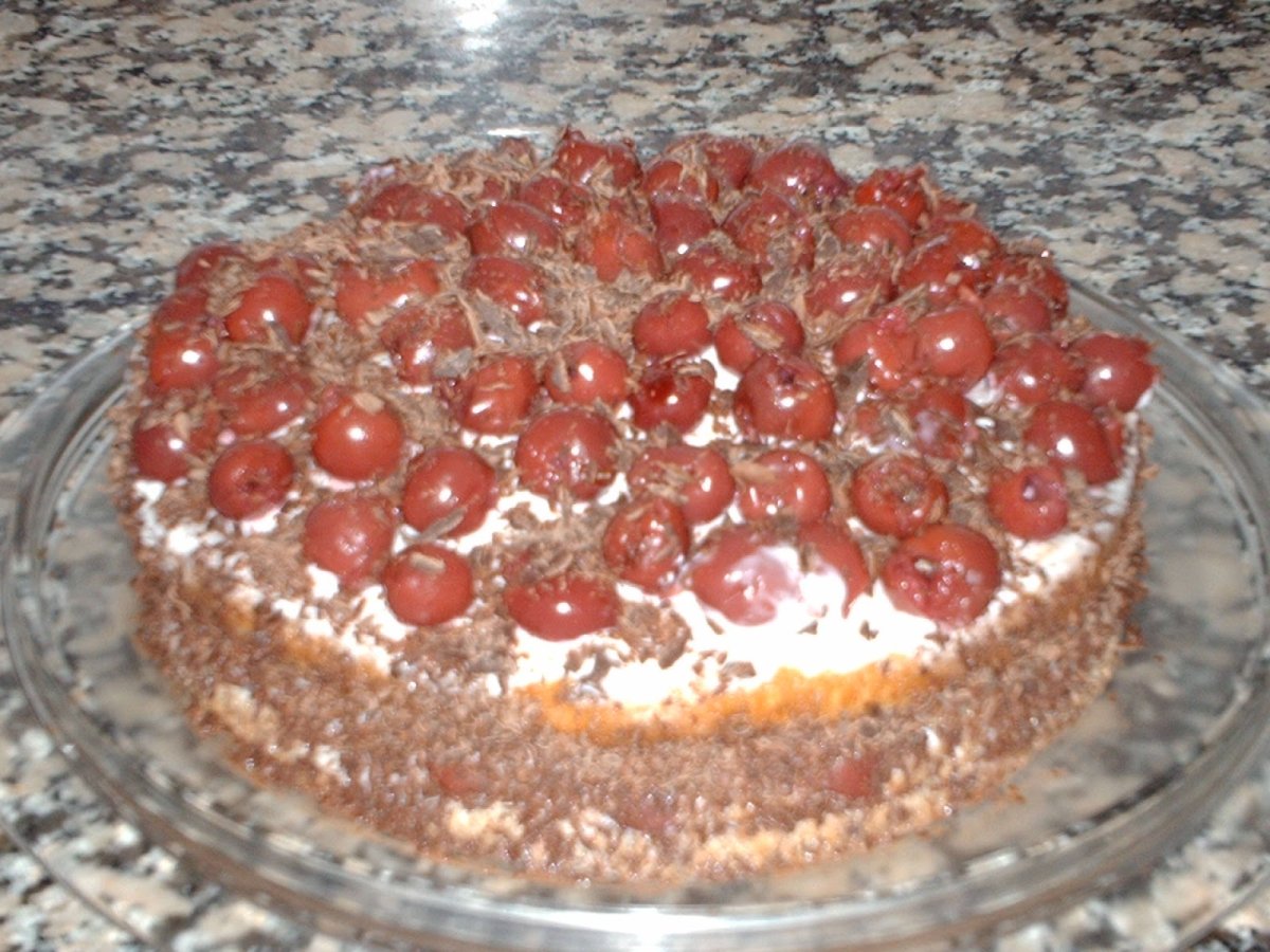 Торт "чёрный лес" (Black Forest Cake)