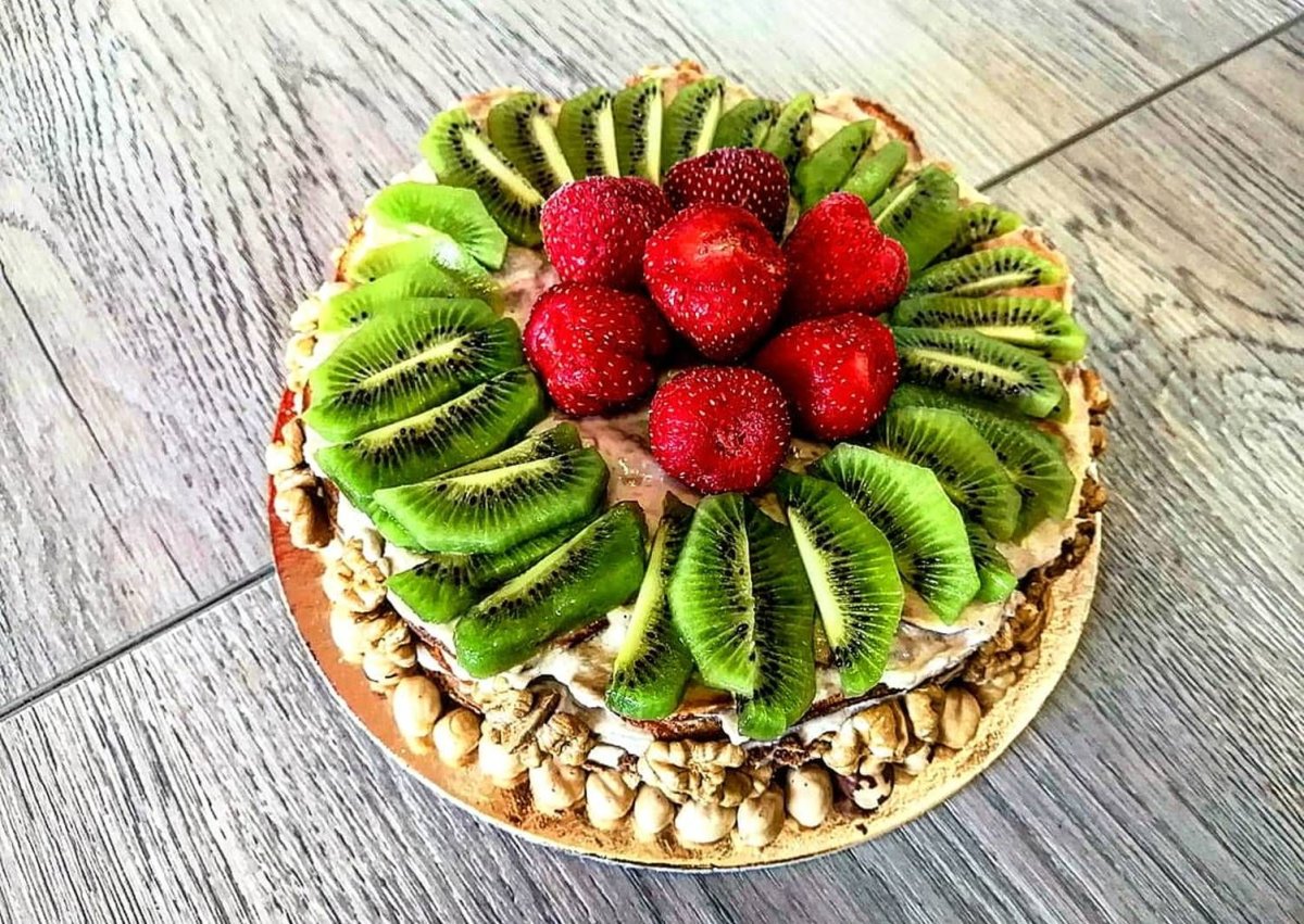 Украшения из киви для торта