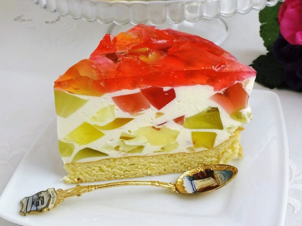 Украшение десертов желе