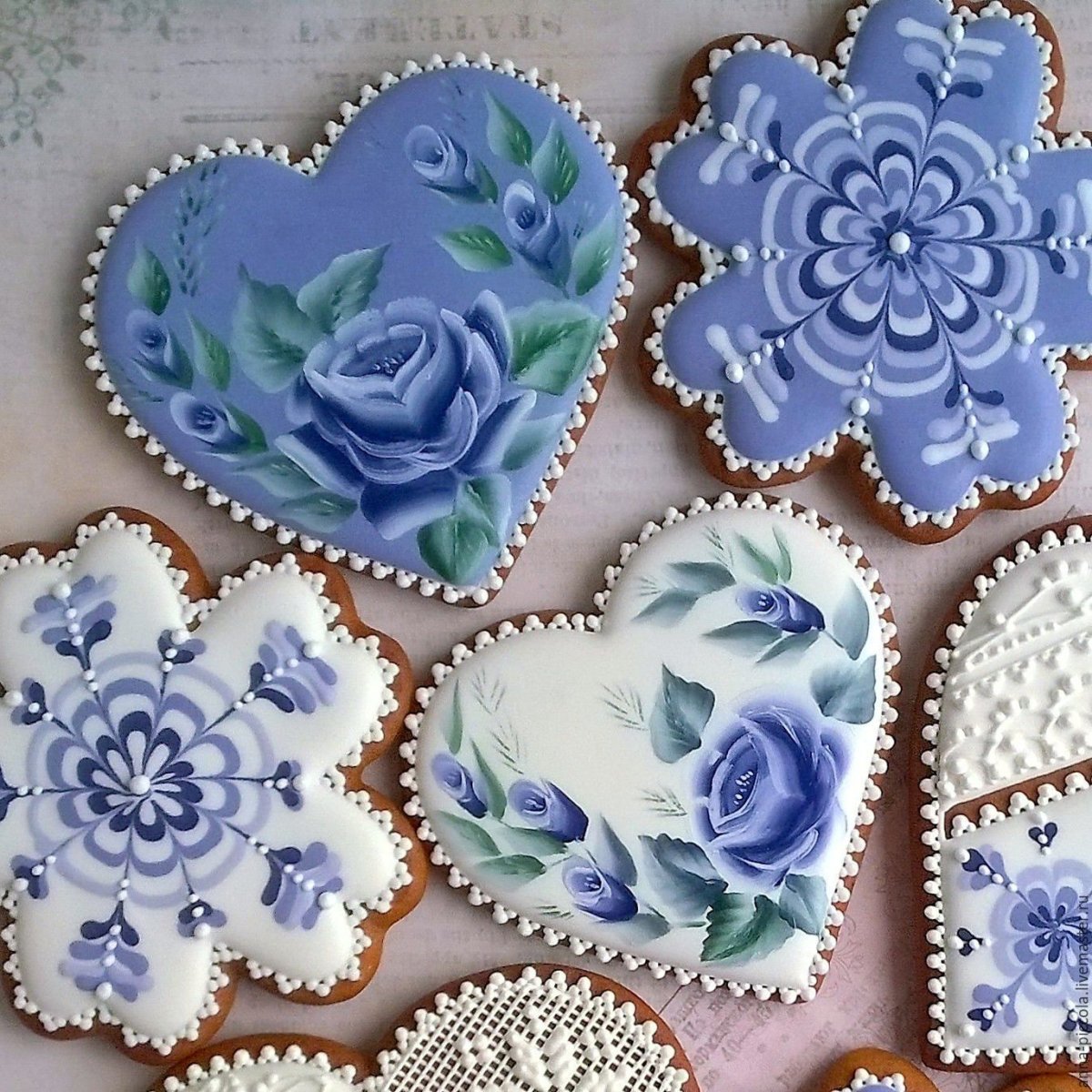 Пряники Гжель
