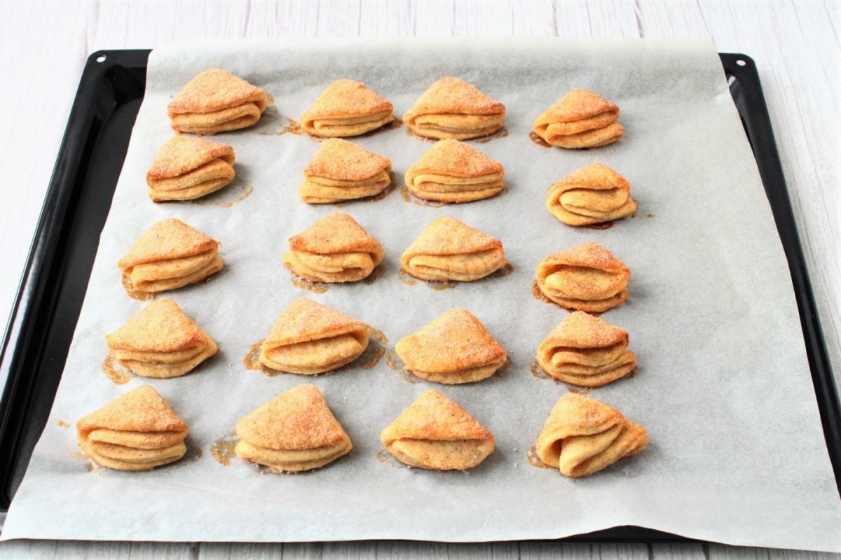Слоеные ушки (palmiers