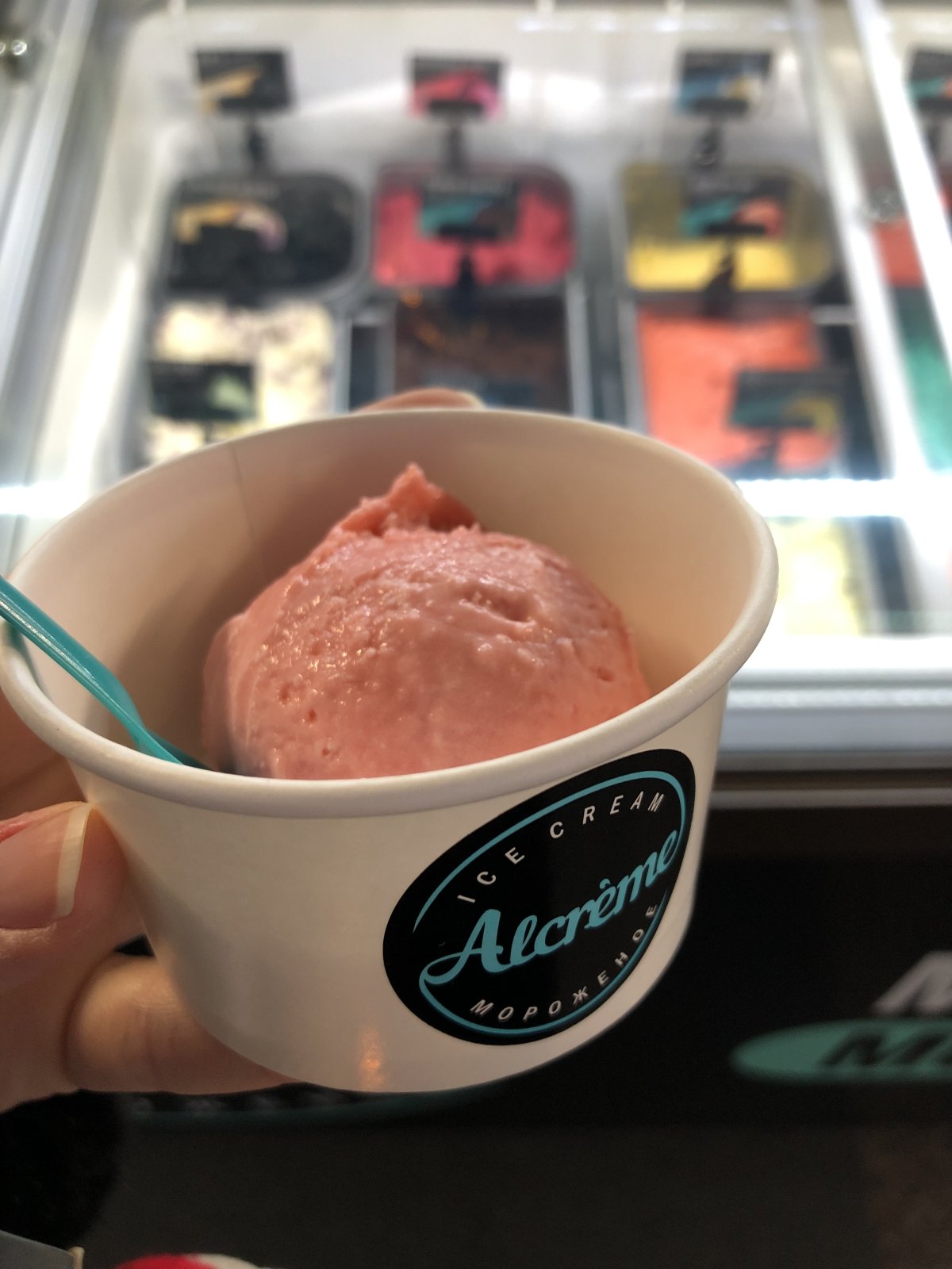 Мороженое 18 с алкоголем