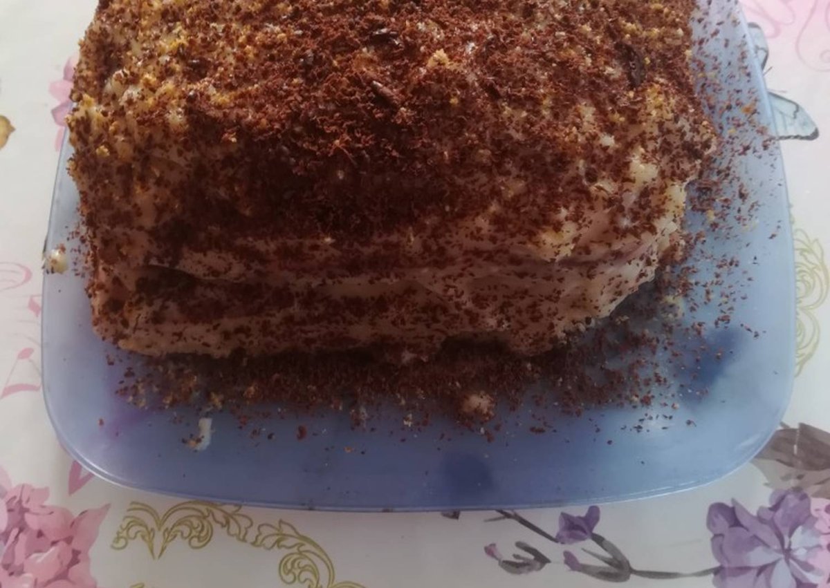Банановый торт со сметанным кремом