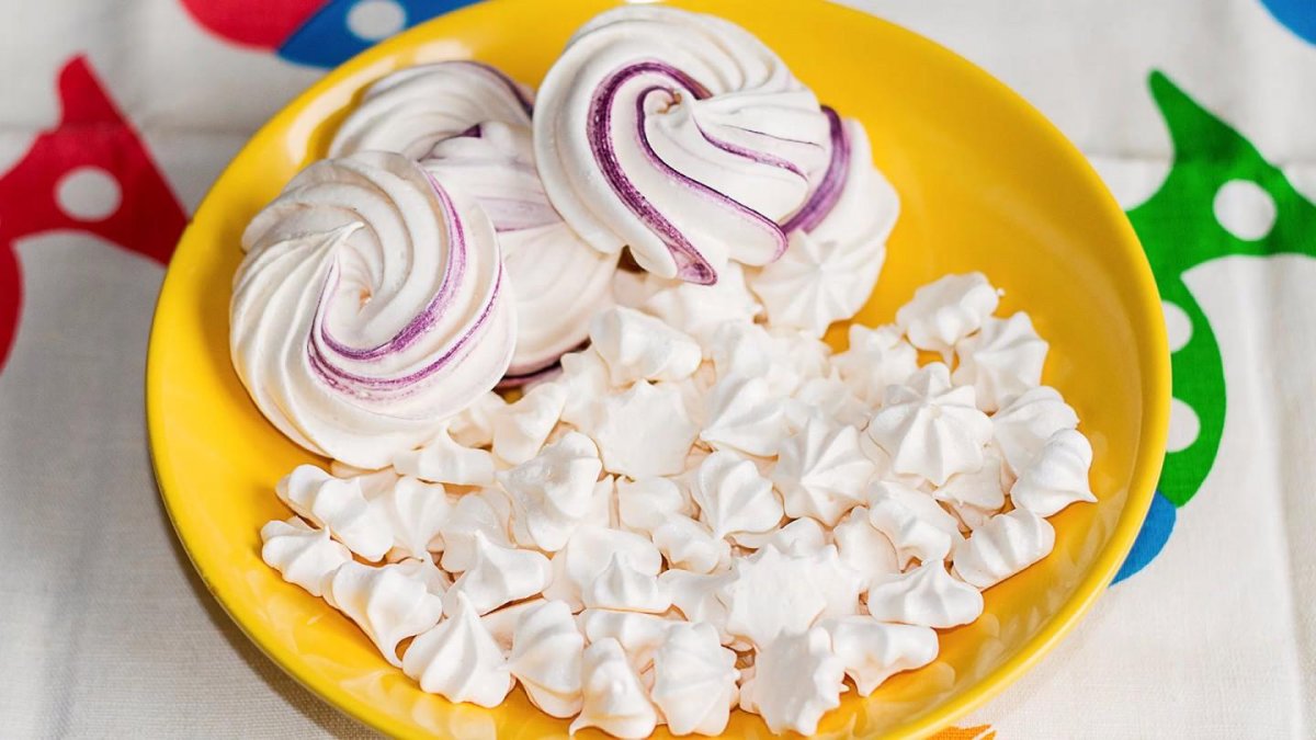 Miss Meringue
