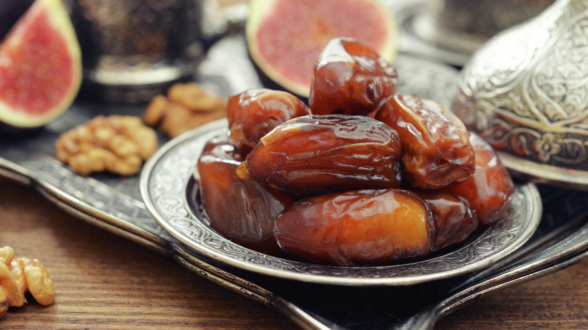 Финики фаршированные грецким орехом