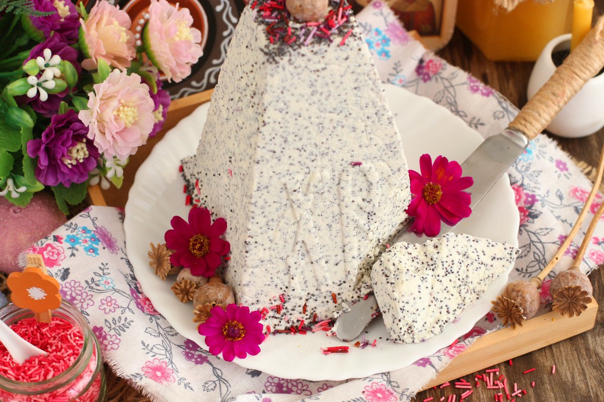 Творожная Пасха с начинкой