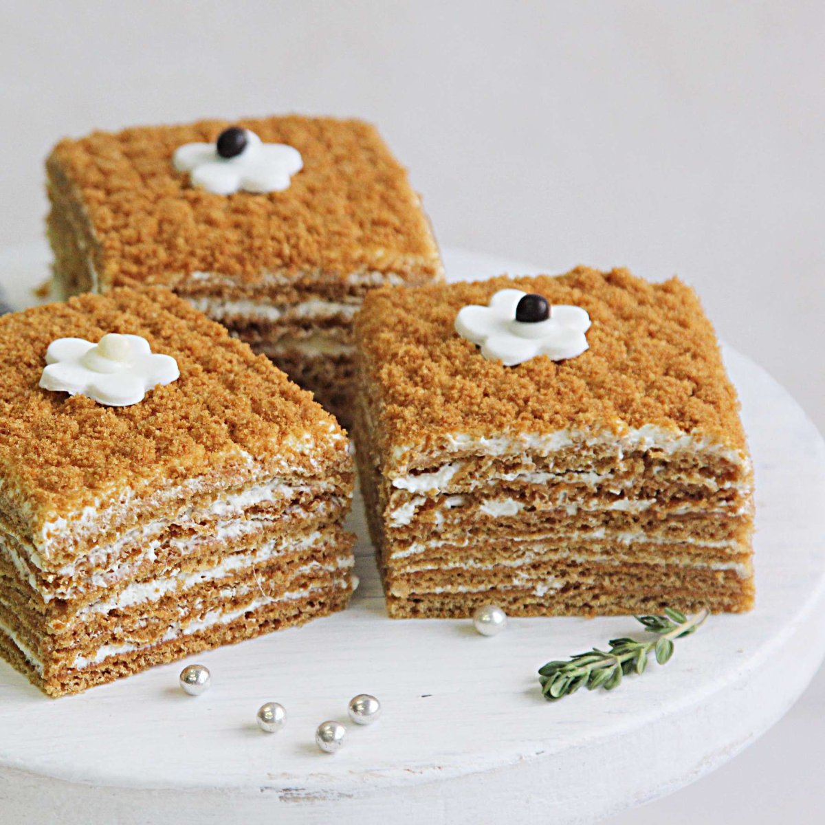 Торт с медовыми коржами