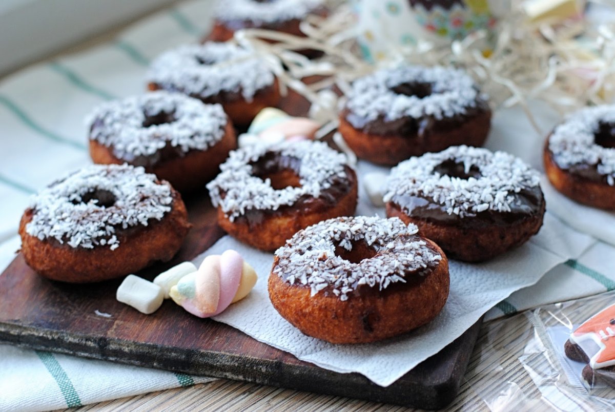 Творожные пончики с маком