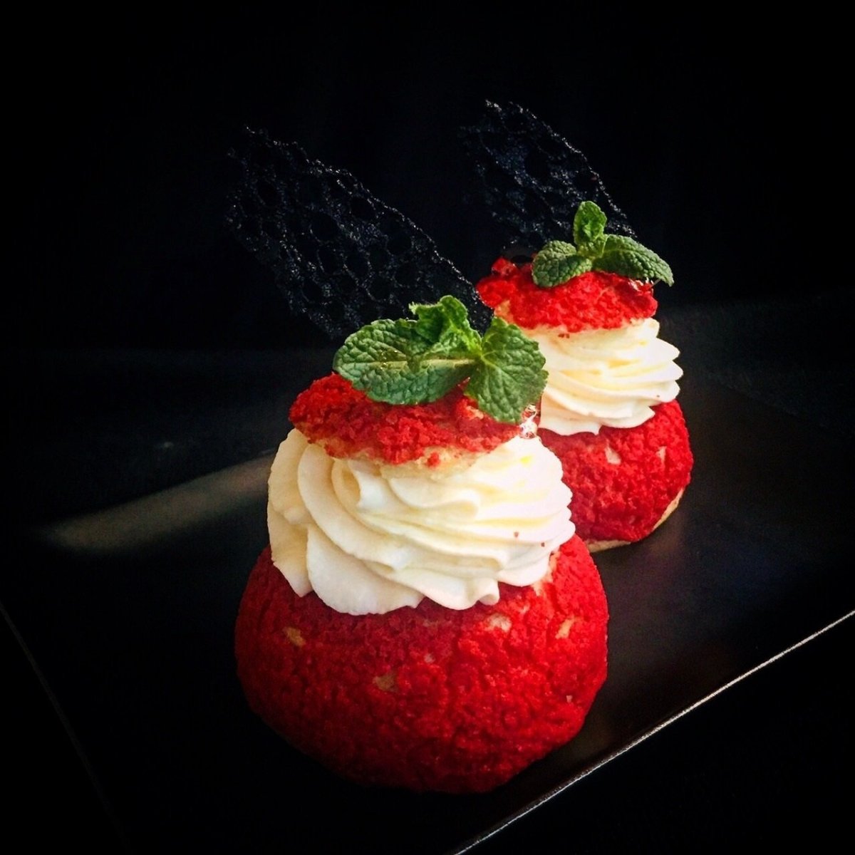 Пирожные Шу с апельсиновым курдом