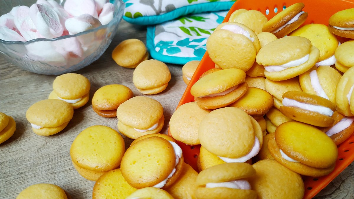 Французская шарлотка из савоярди