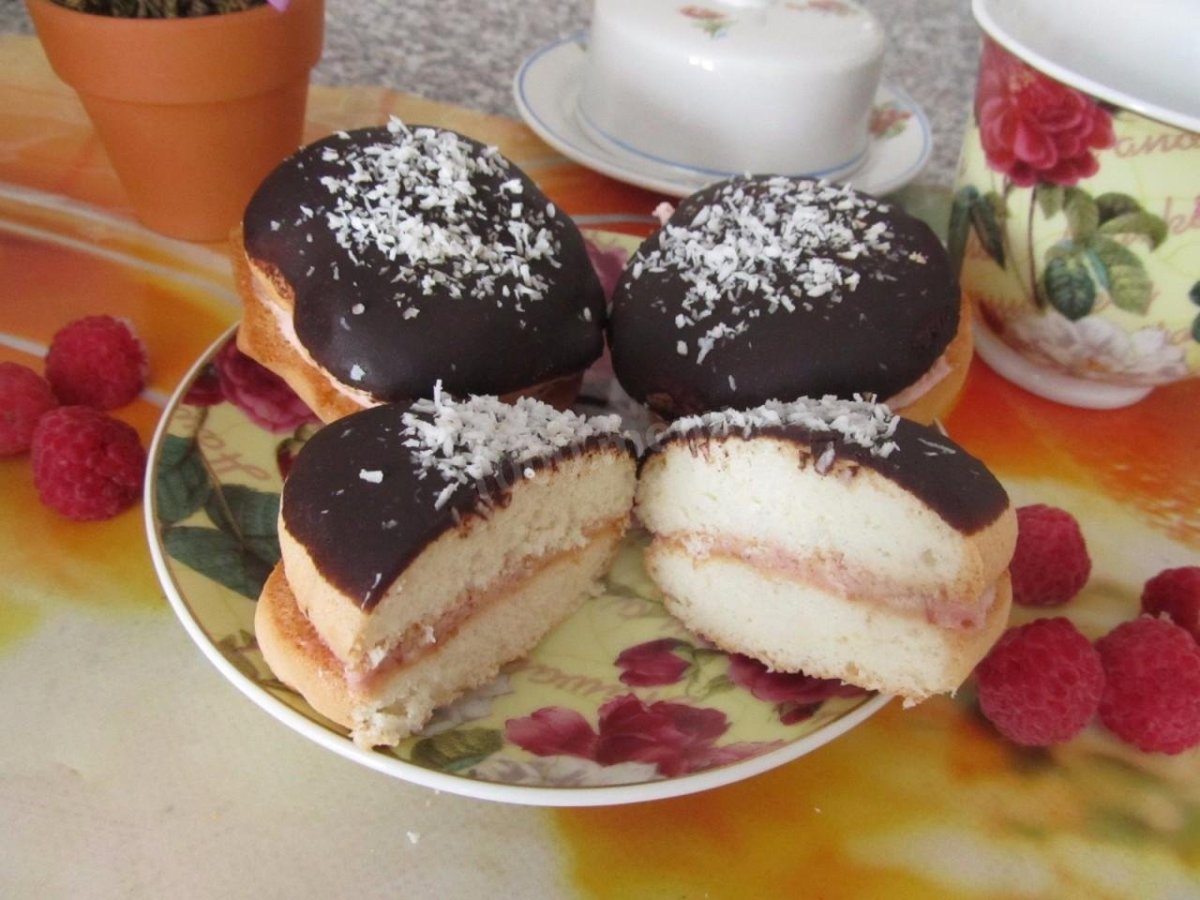Кондитерские изделия пирожные