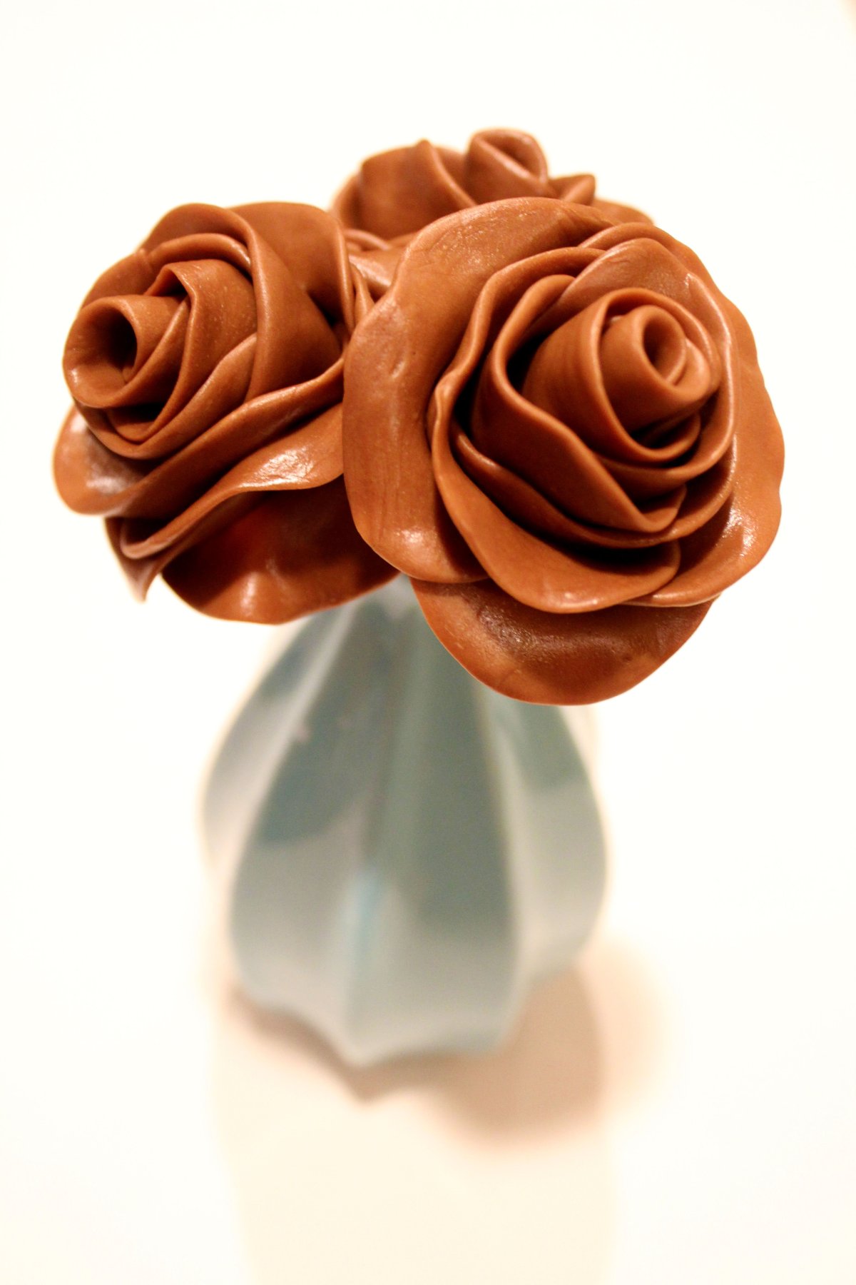 Розы из бельгийского шоколада своими руками