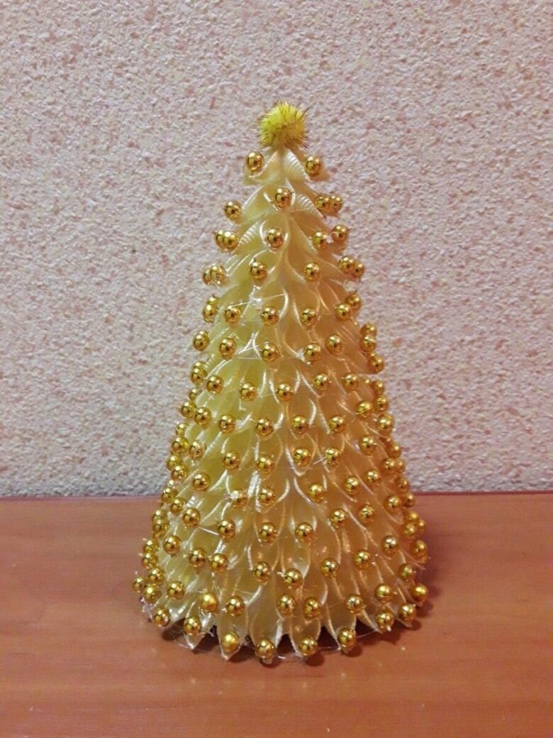 Елочка из макарон