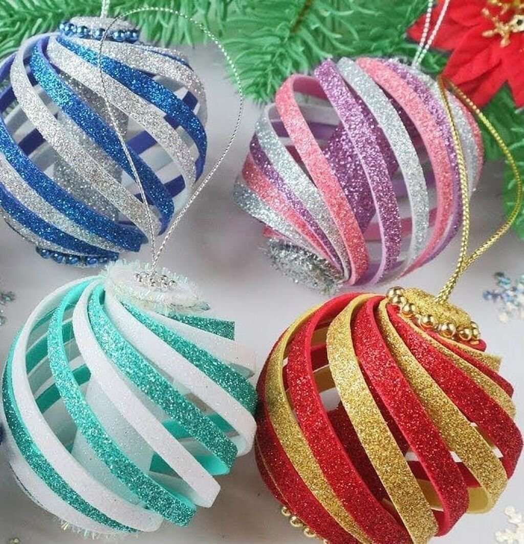 Снеговик из ниток и клея ПВА