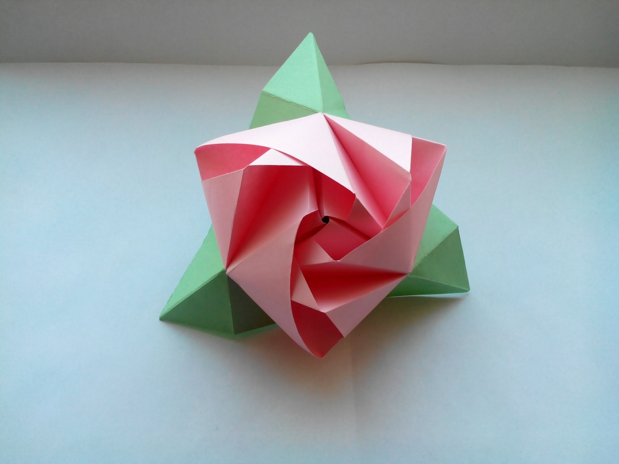 Красивые поделки видео. Оригами. Интересные оригами. Красивые оригами. Оригами фото.