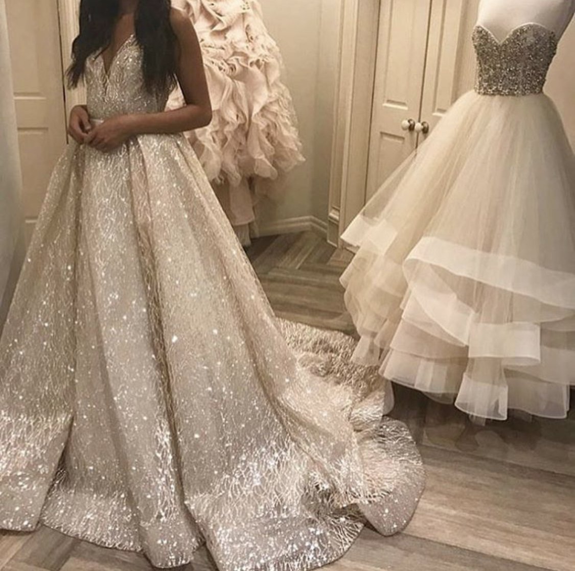 Ball Gown Свадебные платья блестящие