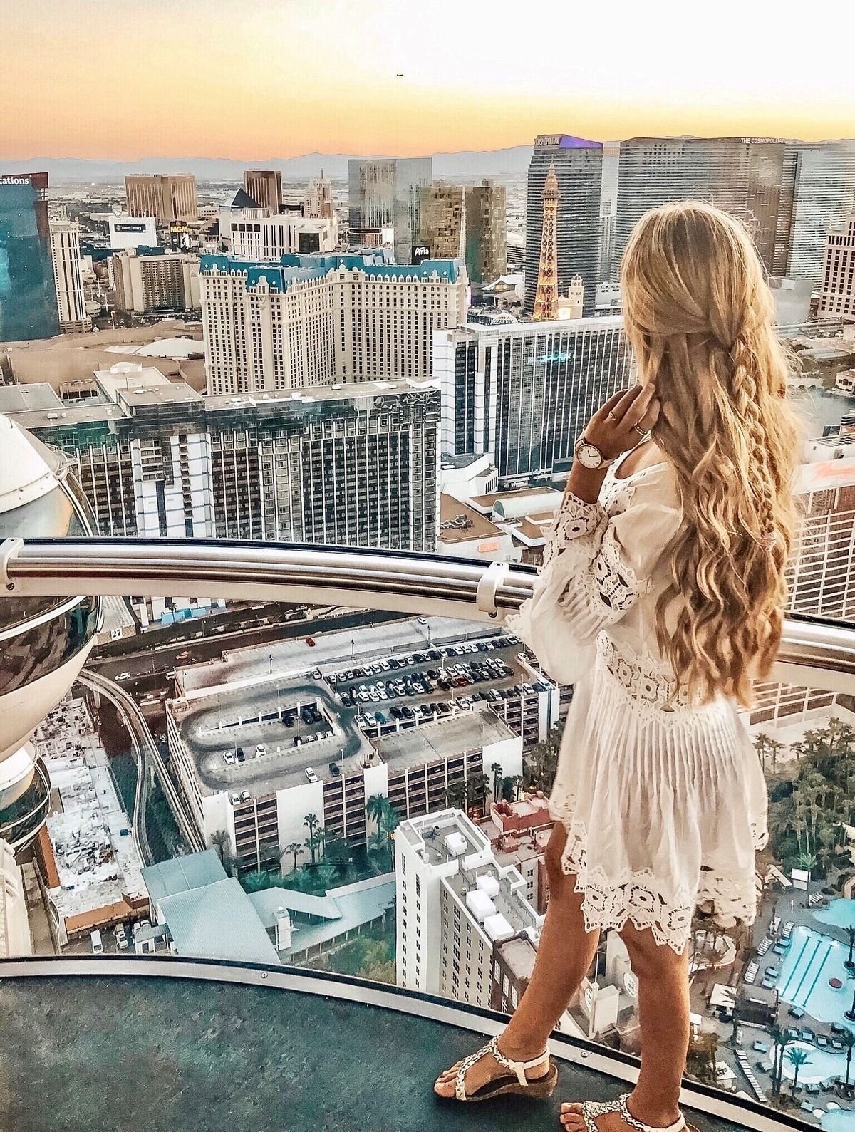 Богатая девушка