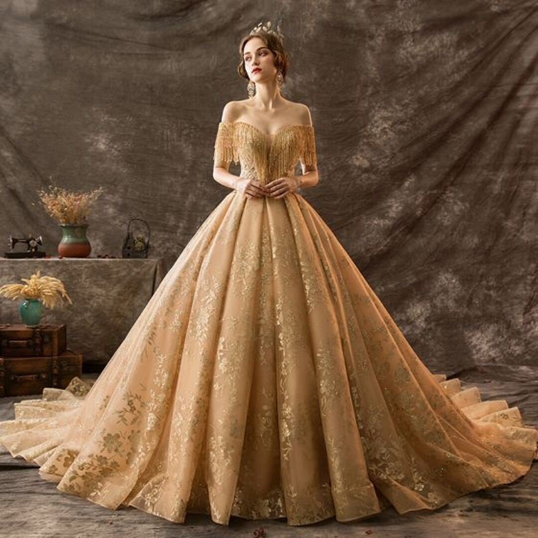 Свадебное платье золотое