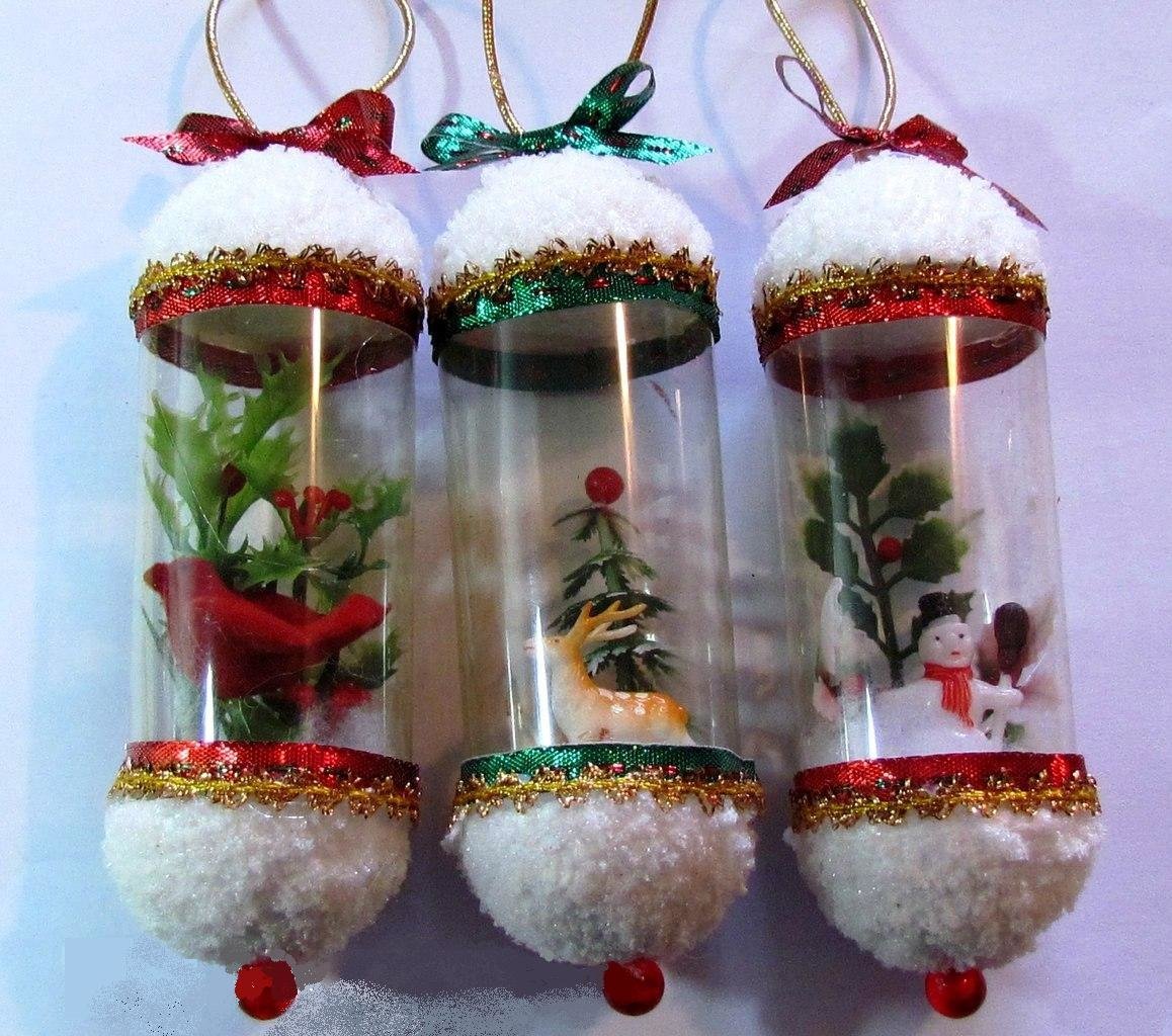 Новогодняя игрушка из бутылки