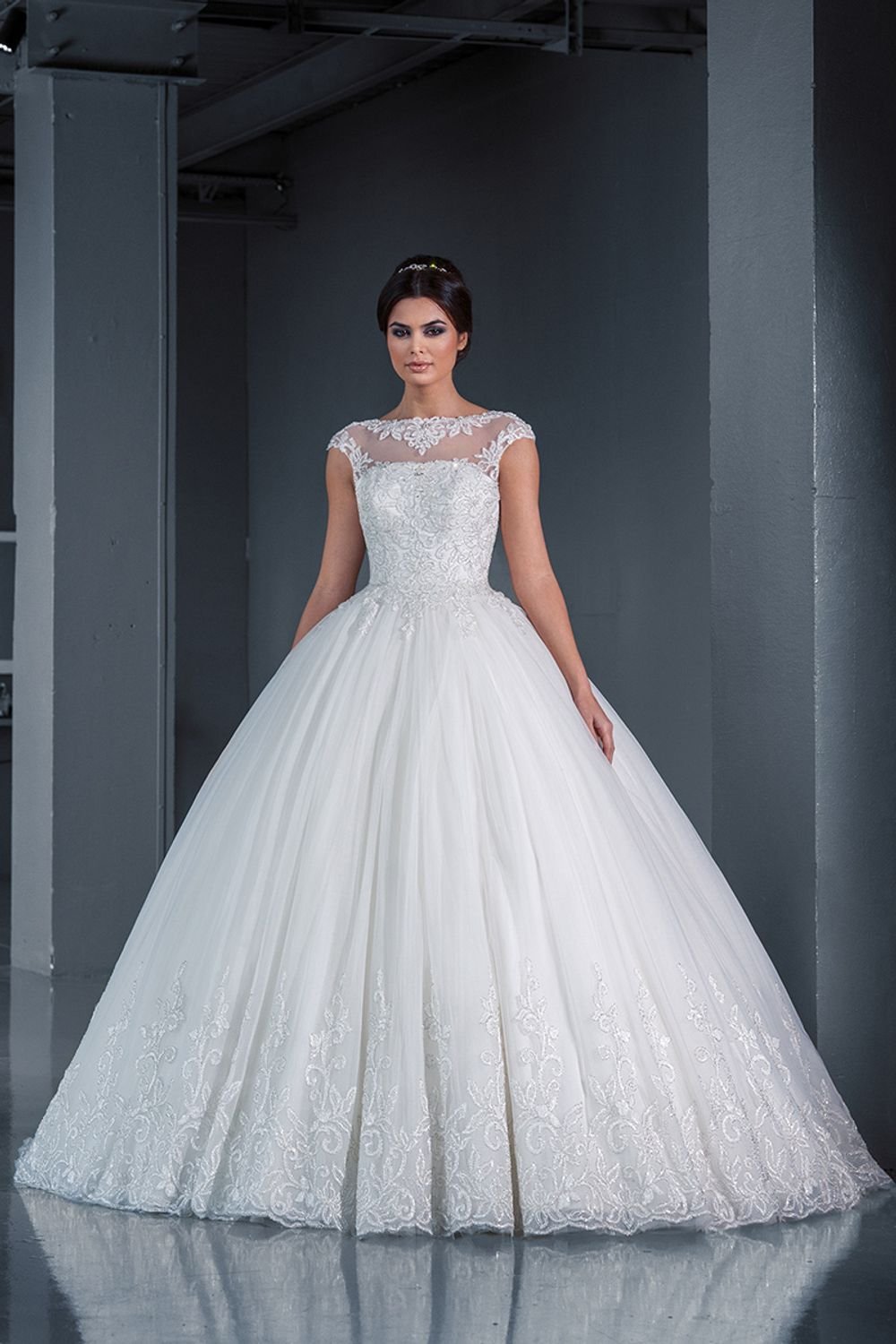 Свадебное платье Love Bridal коллекция