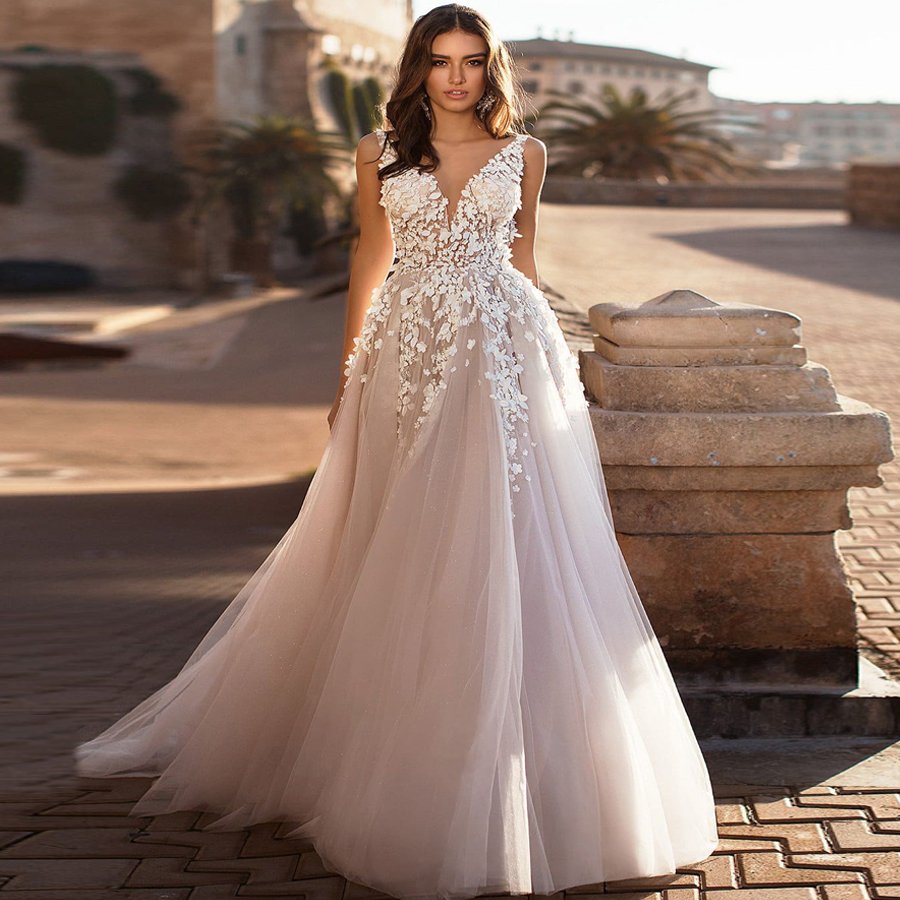Свадебные платья Naviblue Bridal 2020-2021