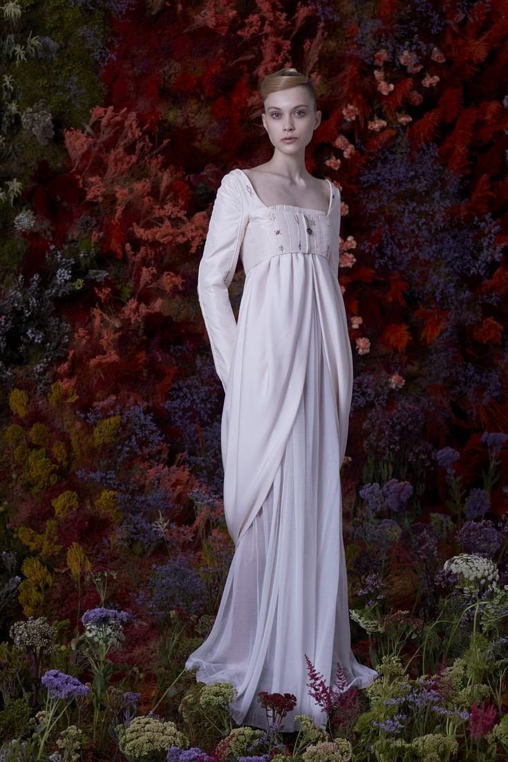 Lussano Bridal 19033