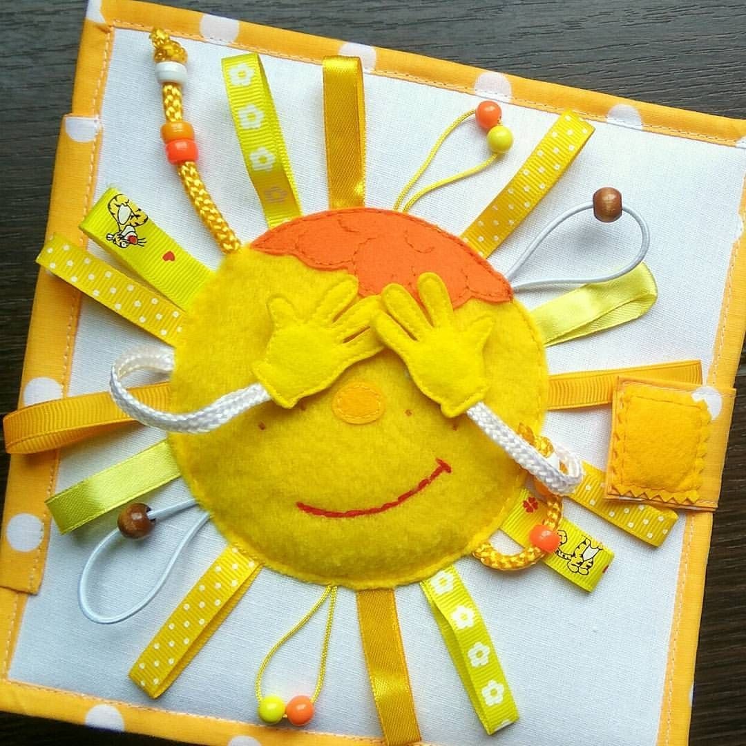 Аппликация блины на масленицу в детском. Поделки на Масленицу своими руками. Поделка солнце. Солнышко из ткани для детей. Поделки Эна Масленицу.