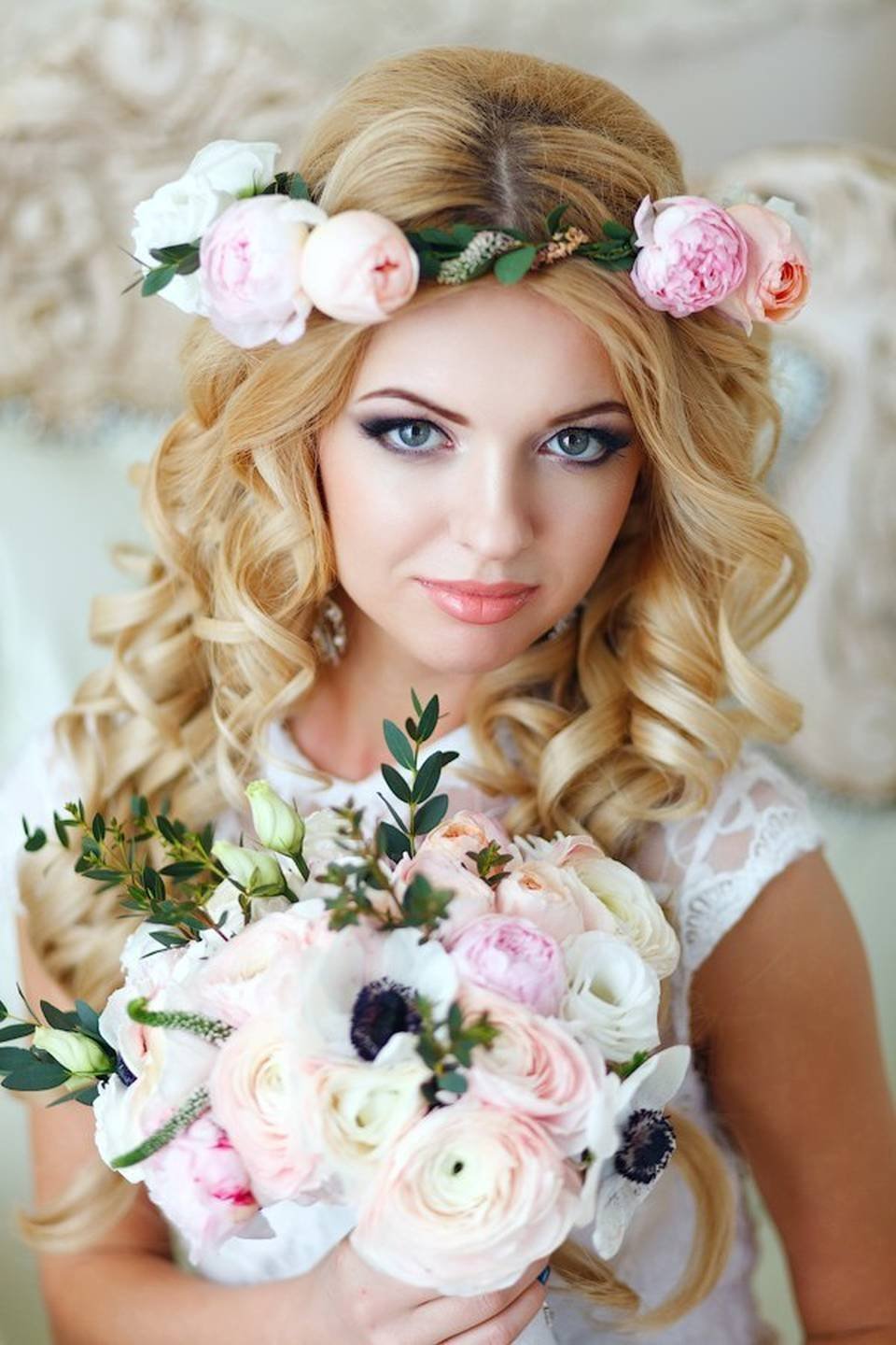Цветной свадебный макияж