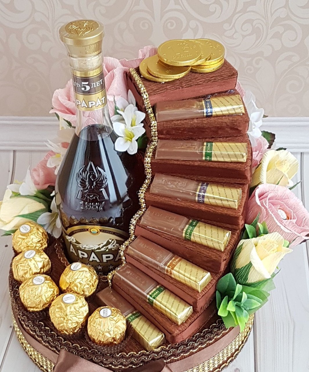 Подарки из