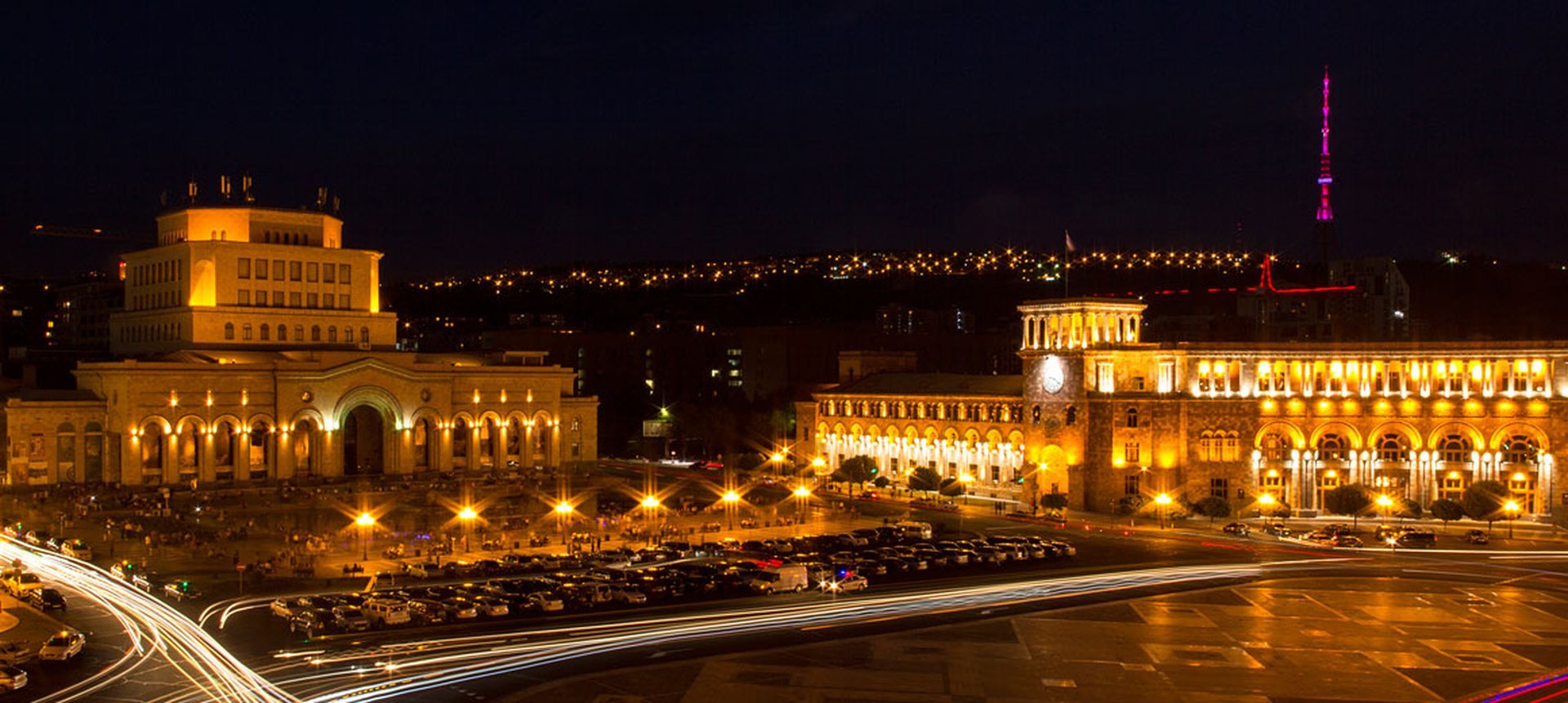 Анапа ереван. Площадь Республики Ереван. Ночной Ереван площадь. Площадь Республики Ереван ночью. Центральная площадь Еревана ночью.