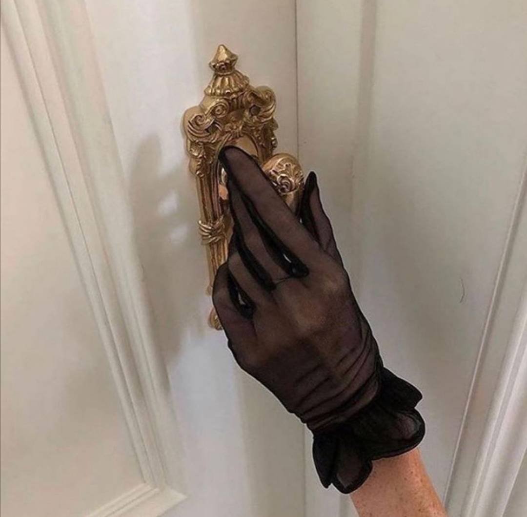 Перчатки Lace Gloves Lola Toys