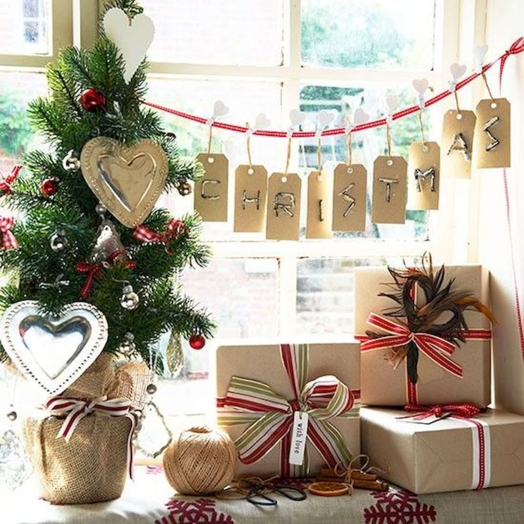 Декоративные подарки под елку своими руками