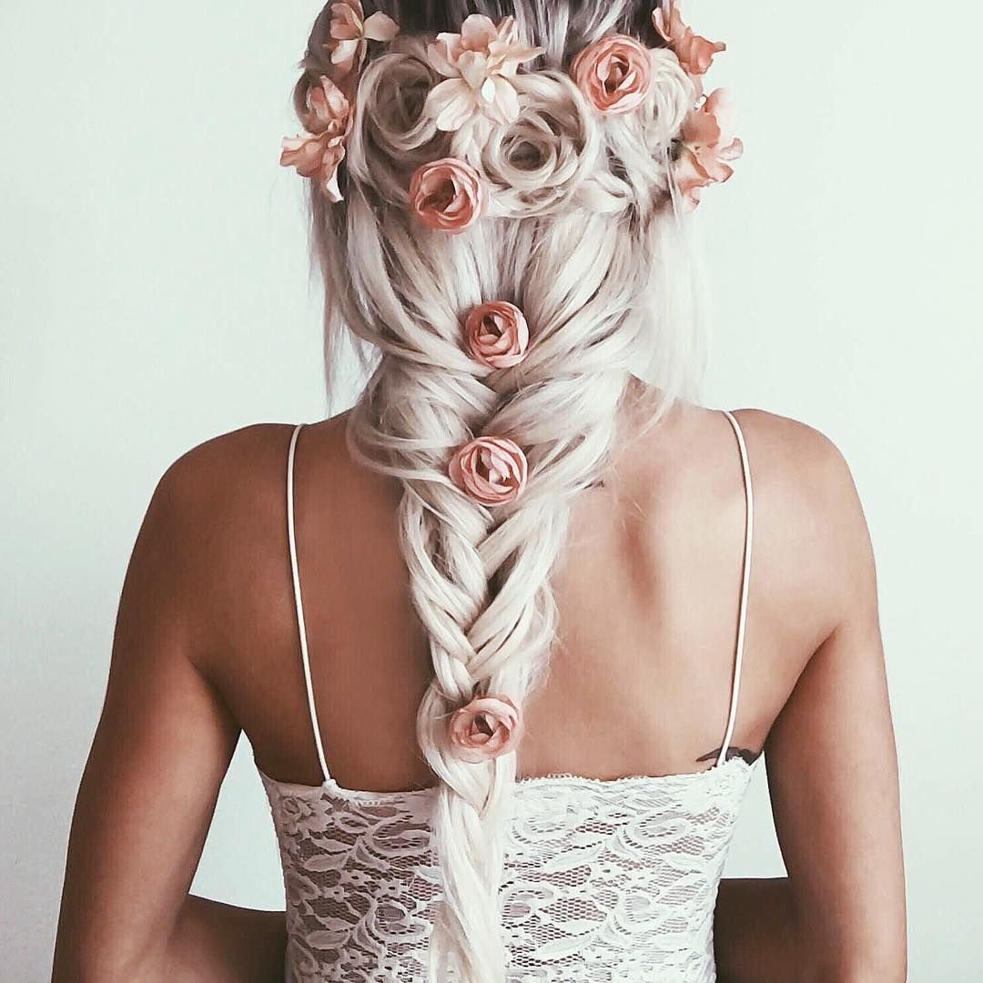 Нежные Свадебные прически