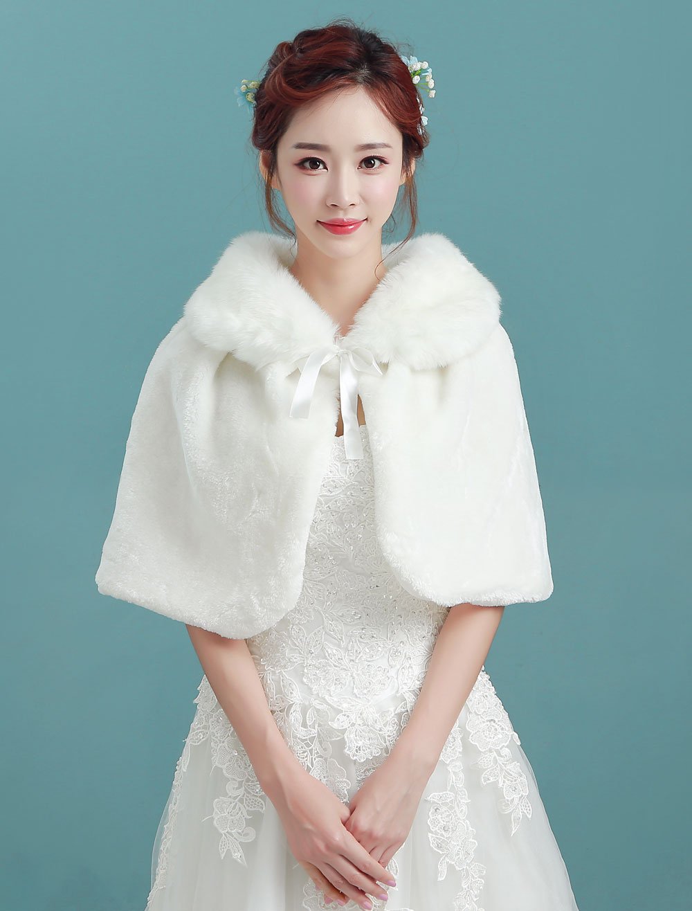 Накидка на свадебное платье зимой