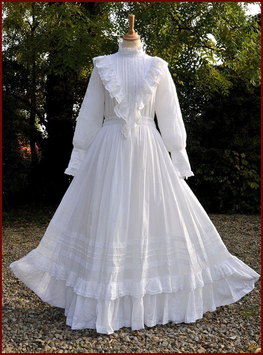 Викторианское свадебное платье