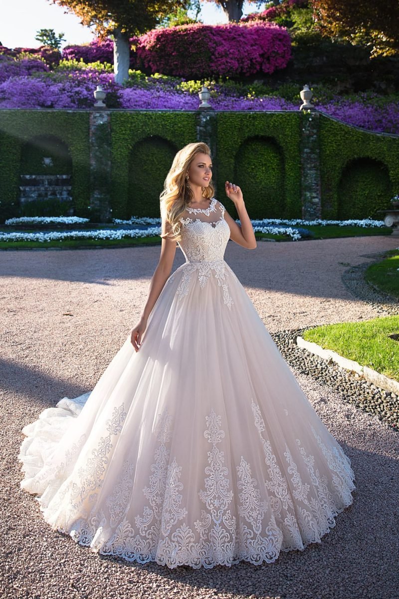Свадебное платье Crystal Design Soprano
