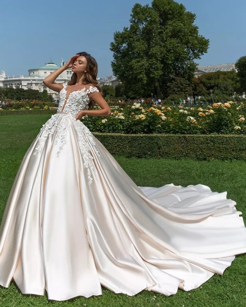 Свадебное платье Crystal Design Soprano