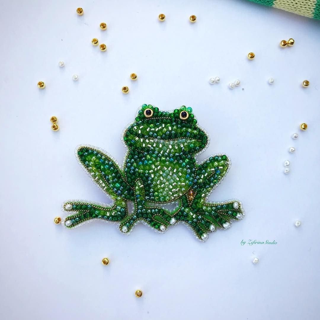 Бумажная игрушка лягушка