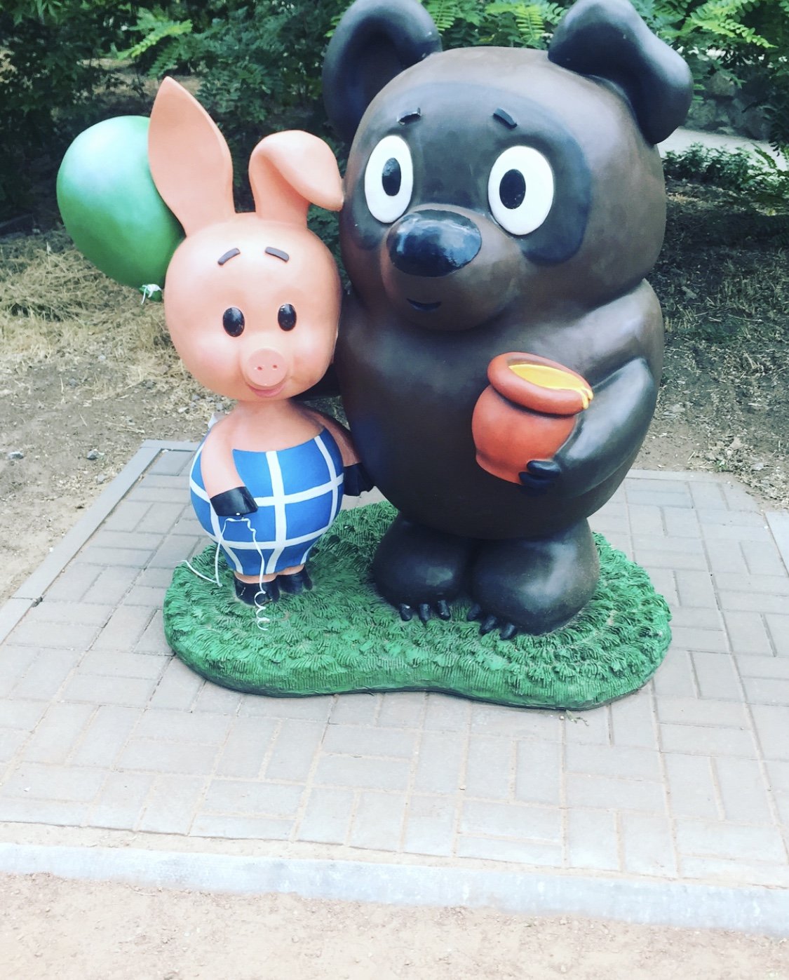 Вязаные Винни пух и Пятачок