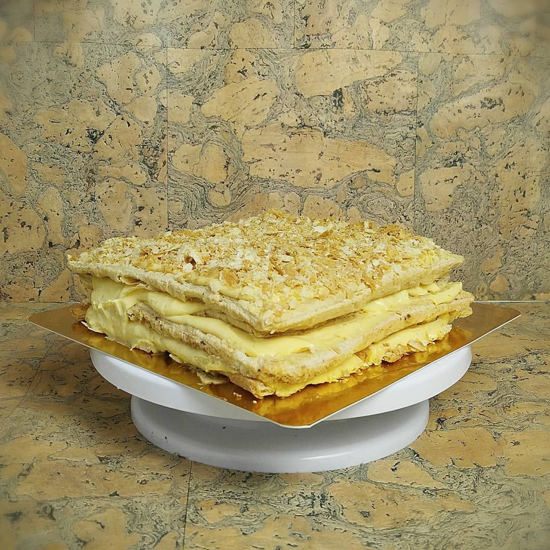 Торт закусочный Наполеон из готовых коржей