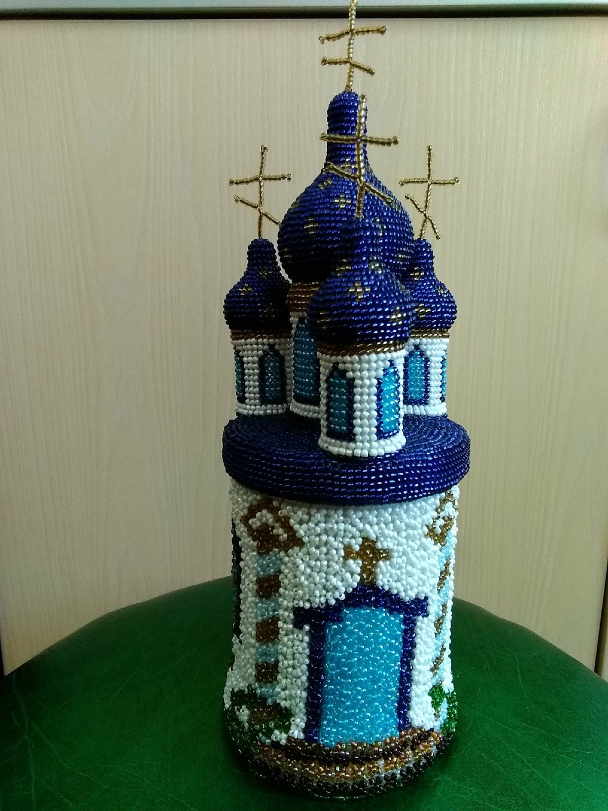 Квиллинг Церковь