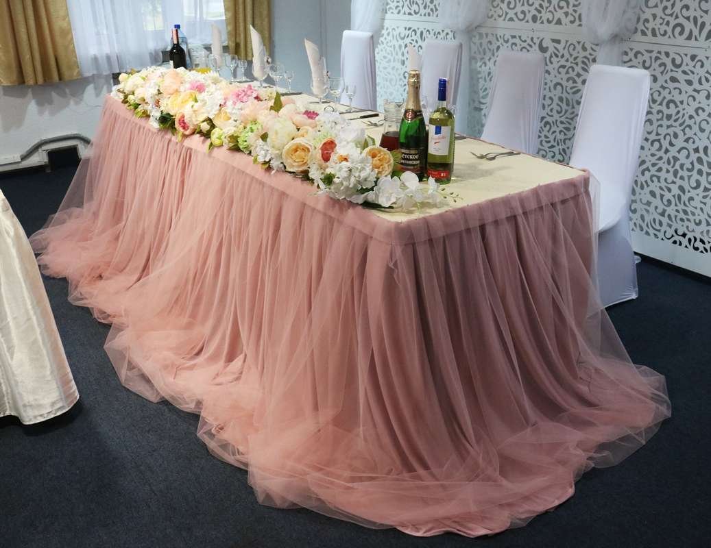 Свадебные юбки для стола